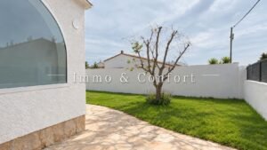 jardin casa en eucalipto poble nou del delta amposta immoconfort